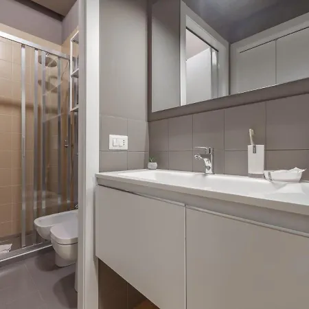 The Rent - In Corso Di Porta Vittoria Appartement *